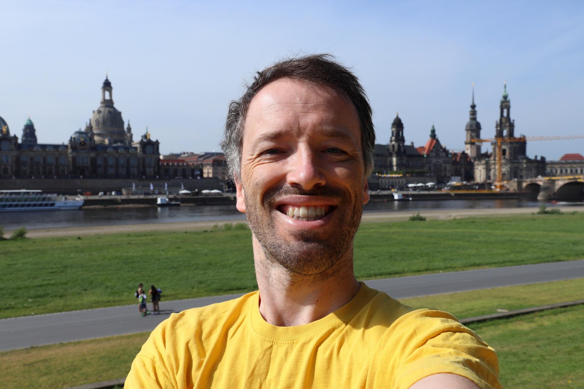 Selfie mit Blick auf Dresden | Escort Dresden
